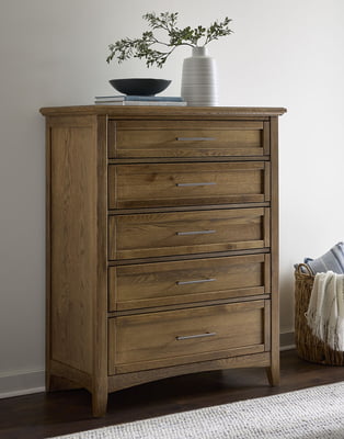 Jamestown Chest